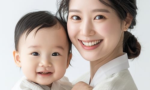 台中產後媽咪復活術首選教主醫美整形外科，專業的台中隆乳團隊累積豐富產後媽咪復活術經驗，秉持嚴謹的隆乳術前評估，並根據不同產後媽咪復活術對象，規劃合適的產後媽咪復活術方案。產後媽咪復活術費用等常見問題，也協助過多個產後媽咪復活術併發症和隆乳失敗案例，為台中產後媽咪復活術重建的首選團隊。